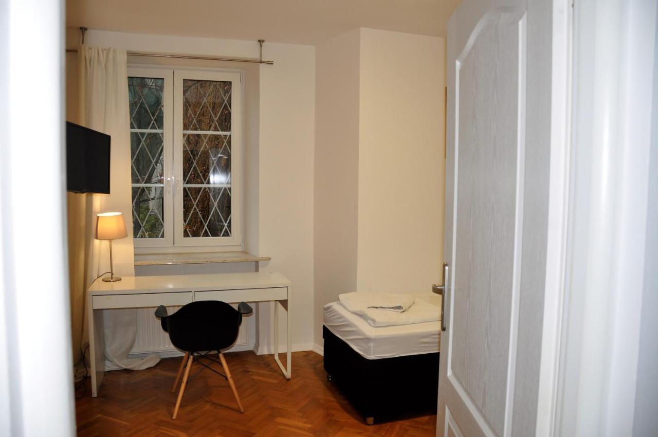 ורשה Prudentia Apartments Brzozowa מראה חיצוני תמונה